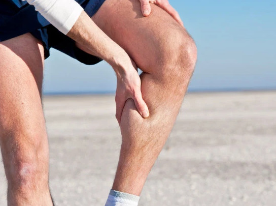 Leg tremor due to sciatica nerve compression